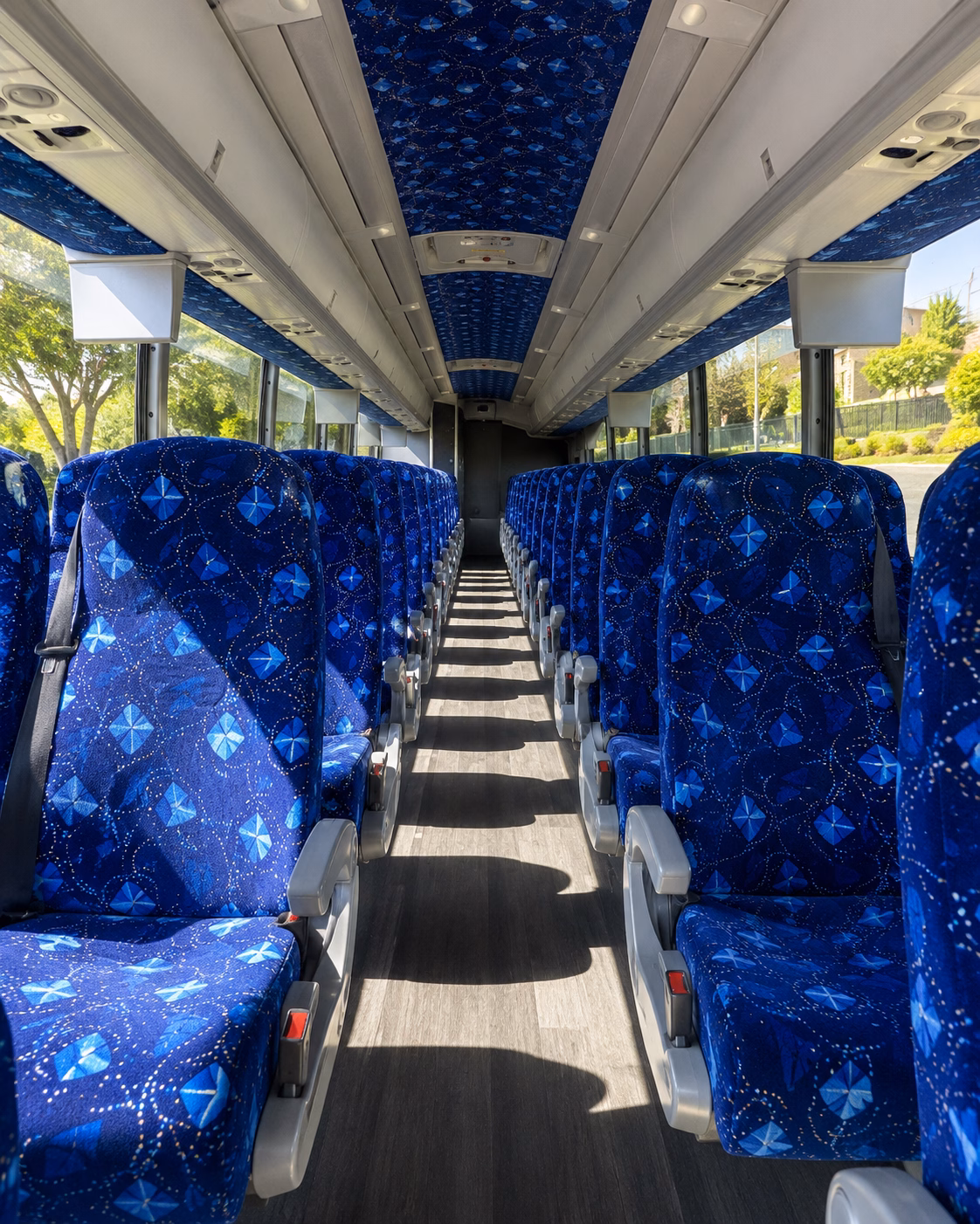 charter bus rentals for meridian church retreats and youth trips