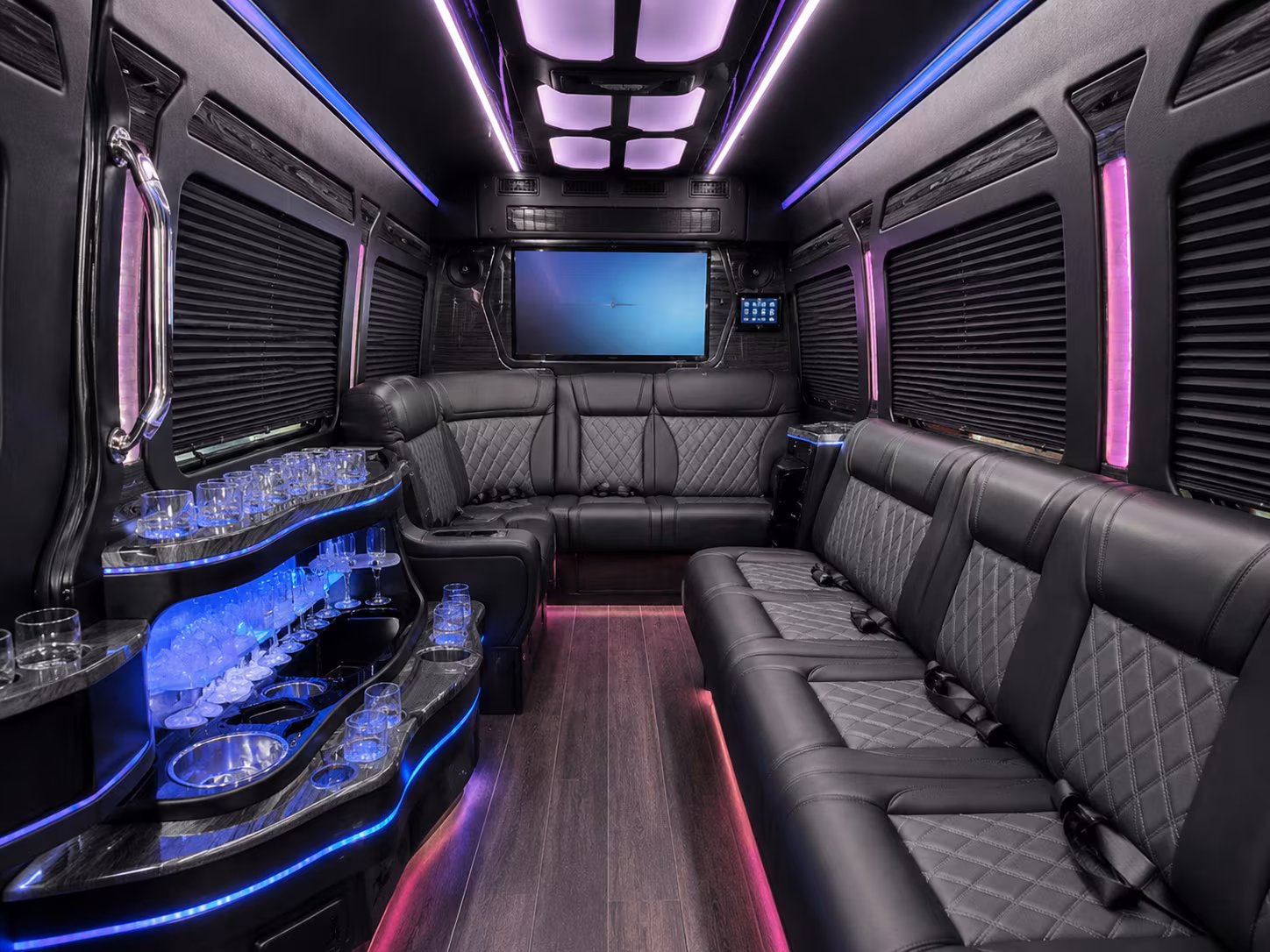 corporate retreat and event transportation to pearl river resort